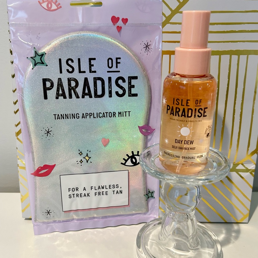 Isle of Paradise Day Dew Self Tanning Mist and Mit Set - NIB